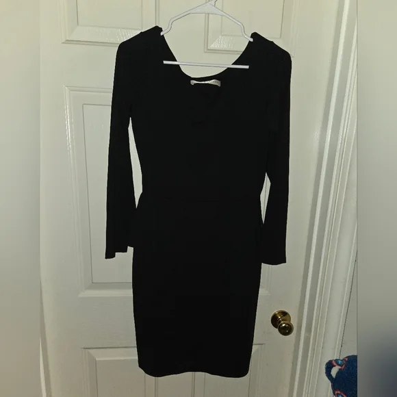 FINAL PRICE!! Susana Monaco Classic Black Long Sleeve Dress - Picture 1 of 4